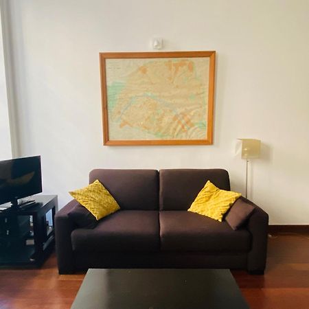 פריז Romantic Apartment Near Le Marais מראה חיצוני תמונה