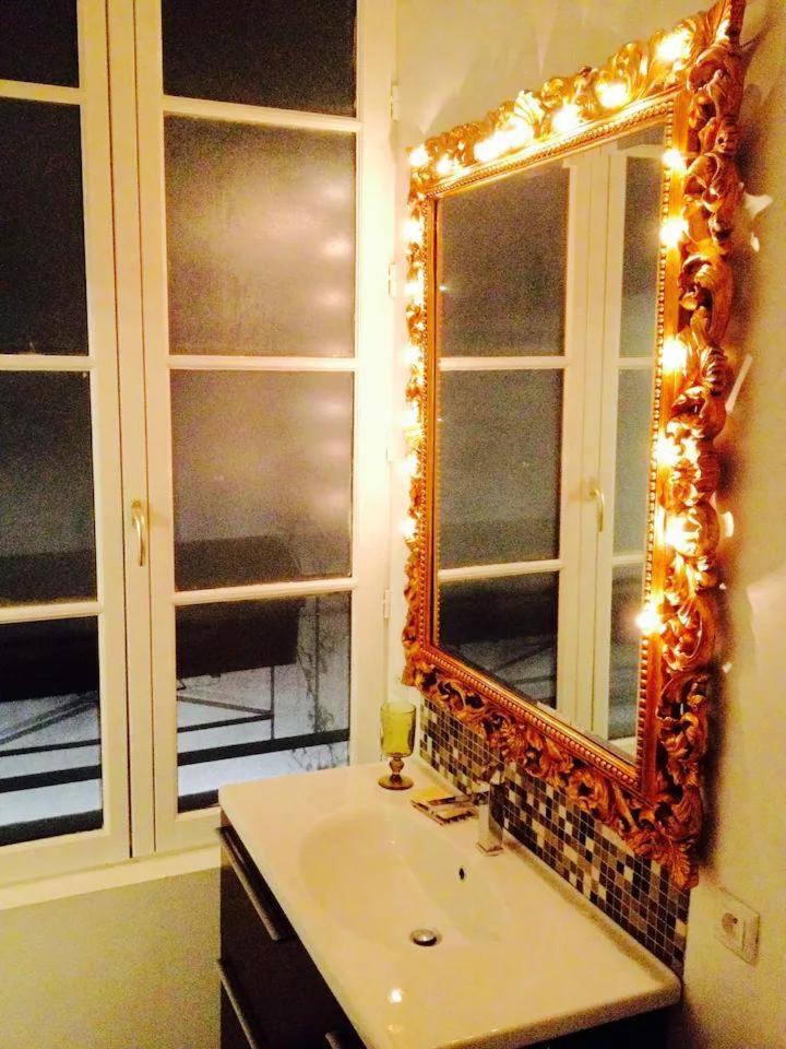 פריז Romantic Apartment Near Le Marais מראה חיצוני תמונה