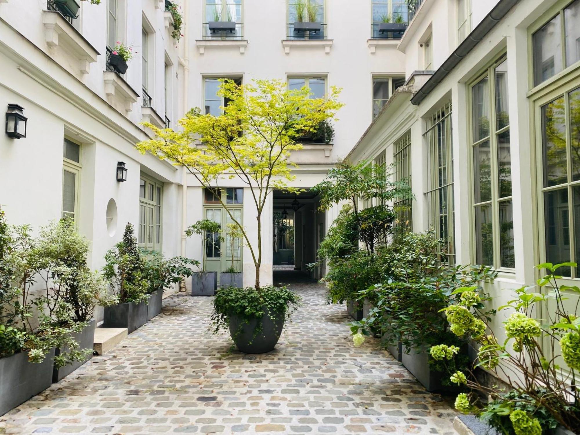 פריז Romantic Apartment Near Le Marais מראה חיצוני תמונה