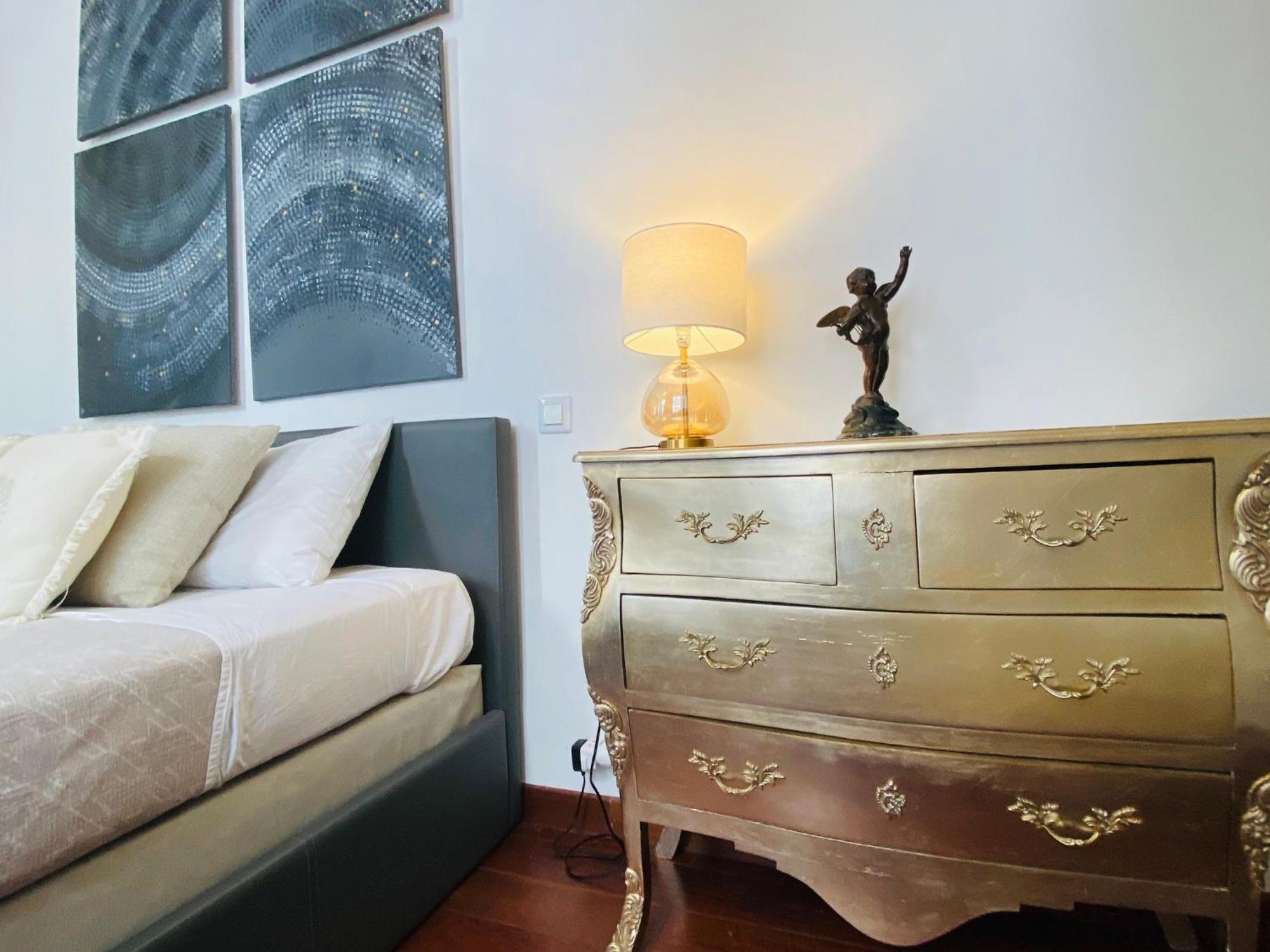פריז Romantic Apartment Near Le Marais מראה חיצוני תמונה